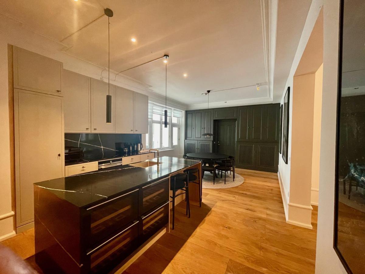 Beautiful 3 Bedroom Flat Next To The Marble Church Копенгаген Экстерьер фото