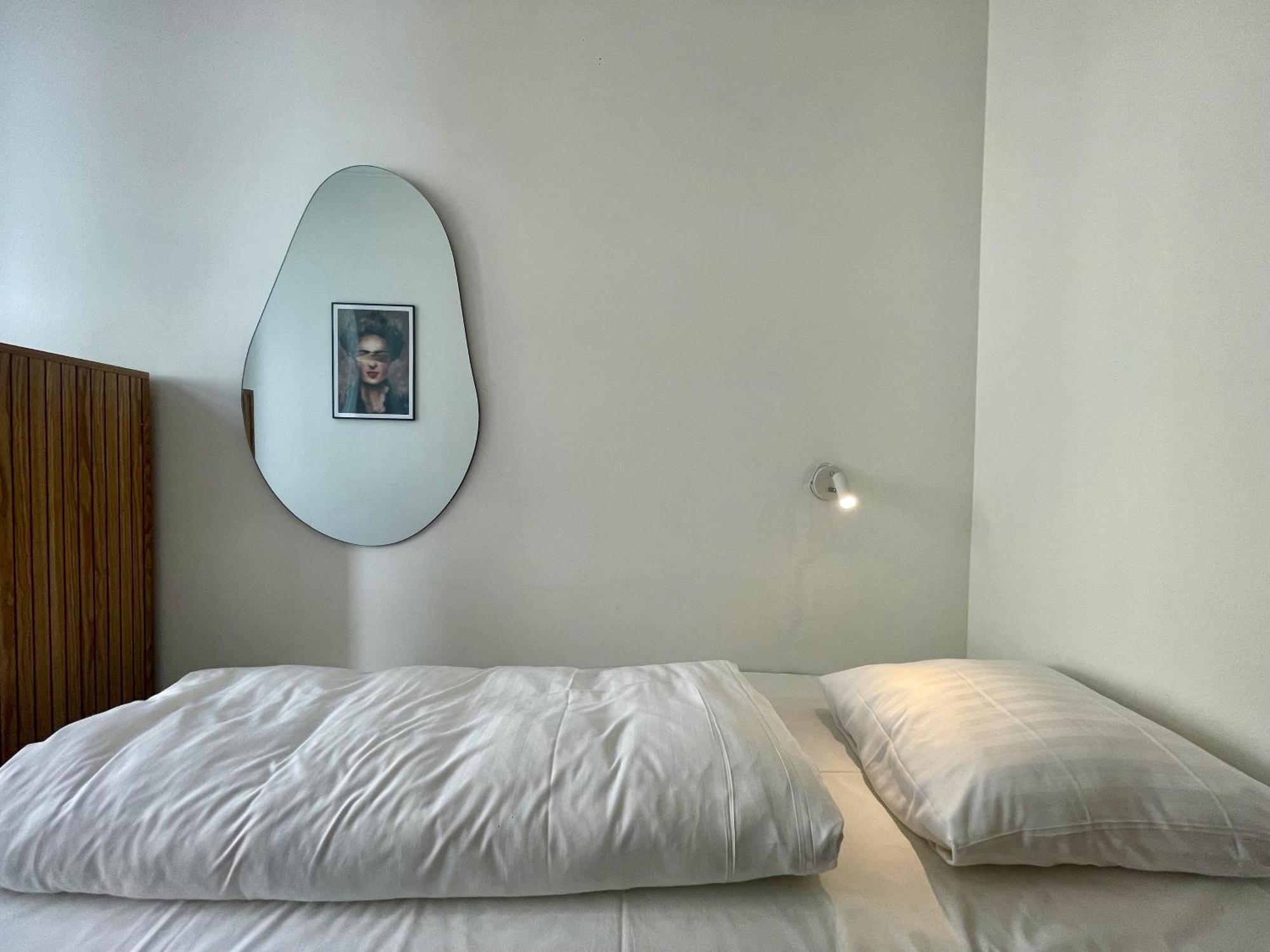 Beautiful 3 Bedroom Flat Next To The Marble Church Копенгаген Экстерьер фото